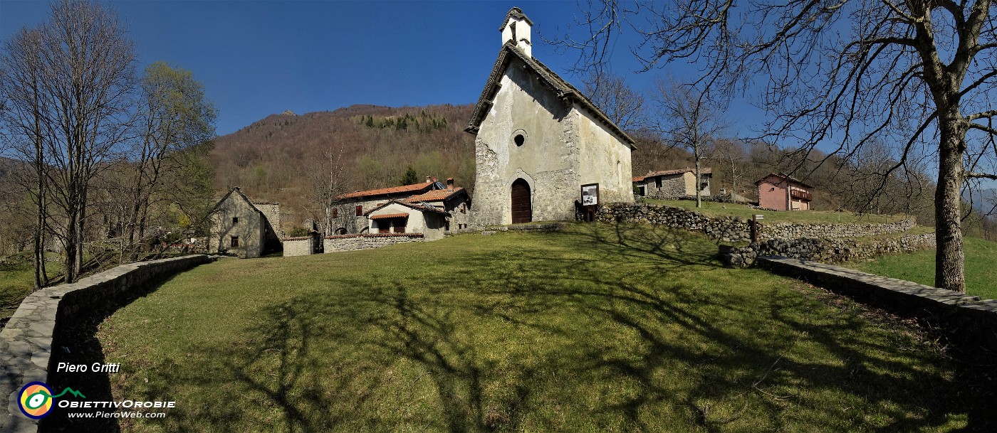 04 Fraggio, la chiesetta di S. Lorenzo del sec. XIV .jpg